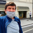 Gianni Morandi, polemica per la nuova mascherina. Fan furiosi: «Non è possibile». La sua reazione spiazza tutti