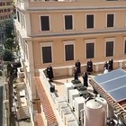 Roma, il canto delle suore sul tetto: preghiera e commozione a Roma