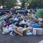 Emergenza rifiuti, Codacons: «I cittadini parte offesa nell'inchiesta della Procura, richiesta risercimenti»