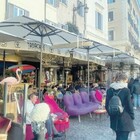 Tavolini «Covid» abusivi a Roma: da Campo de' Fiori a Mazzini, via dalle strade