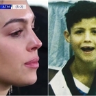 Le lacrime di Georgina e quella foto di Cristiano Ronaldo bambino: è Juve day