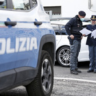 I controlli della Polizia su Via Casilina (foto Giannetti-Pirrocco/Ag.Toiati)