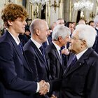immagine Sinner e gli azzurri della Davis da Mattarella: «Orgogliosi di una vittoria frutto del sacrificio»