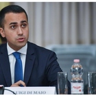 Gaffe di Di Maio: «Taranto non ha musei degni della Magna Grecia». E la direttrice del MarTa gli invia un tweet Gaffe di Di Maio: «Taranto non ha musei degni della Magna Grecia». E la direttrice del MarTa gli invia un tweet