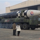 Corea del Nord, Kim ispeziona il missile balistico intercontinentale Hwasong-17: «L'arma più potente del mondo»