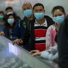 Coronavirus, capodanno cinese rinviato a Roma, Pechino: «Virus può diventare più forte», un caso a Vienna