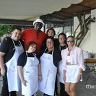 immagine Foto ricordo a Ravello per Michael Jordan con lo staff di Mamma Agata