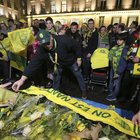Emiliano Sala, scomparso l'aereo su cui viaggiava: la commozione dei tifosi