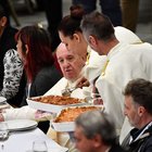 Papa Francesco fa servire a 1.500 poveri lasagne halal per rispettare i musulmani