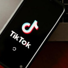 TikTok, l'Ue comunica ai dipendenti di disinstallare l'app