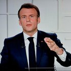 Francia verso un nuovo lockdown: Macron stasera parla al Paese