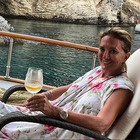 Susanna Avesani Pinto muore per una puntura di vespa in piscina. Era lady Made in Italy