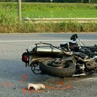Incidente stradale a Vignola: moto vola sul marciapiede e centra una donna, morta Monica Pioppi