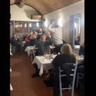 Modena, ristorante pieno nonostante le norme anti-Covid