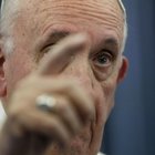 Papa amareggiato dal caso Viganò «Ma non pensa alle dimissioni»