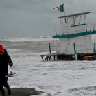 Maltempo, danni e devastazione sul litorale di Ostia (foto Ippoliti)