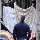 Roma, ex poliziotto si spara nel condominio: choc a Prati, l'uomo aveva perso la moglie da poco