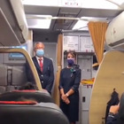 Alitalia, il commovente saluto del comandante prima dell'ultimo volo: «Addio a un pezzo di storia»