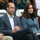 Natale da soli per Kate e William: «Non l'hanno passato con la Regina». Ecco quando torneranno a Londra
