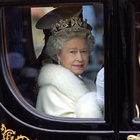La Regina Elisabetta e i suoi gioielli: un sofisticato sistema di sicurezza per proteggerli