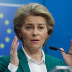 Von der Leyen: «Niente coronabond, Merkel ha ragione» Per Italia Ue elabora piano ricostruzione