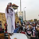 Un anno di rivolte al femminile: dal Sudan al Cile donne protagoniste delle piazze in tutto il mondo