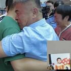 Papà riabbraccia figlio rapito 24 anni fa: ha percorso 500mila chilometri in moto cercandolo in tutta la Cina