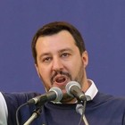 Salvini pronto a scendere in piazza