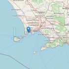 Terremoto nei Campi Flegrei, due forti scosse in pochi minuti: paura anche a Napoli. A Reggio Calabria sisma 3.5