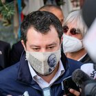 Salvini, mascherina con l'immagine di Paolo Borsellino in via D'Amelio. Polemiche di Pd e 5Stelle