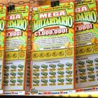 Lotteria, vince 40 milioni di dollari ma non ritira il premio: «Pensavo fosse una truffa»