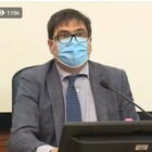 Coronavirus nel Lazio, D'Amato: «Da oggi obbligatorio uso della mascherina anche all'aperto». Firmata l'ordinanza