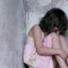 Violentata a 9 anni dall'amico di famiglia, genitori condannati: «Non vedranno più la figlia»