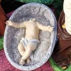 Oltraggio al Gesù Bambino ad Arbus: vandali lo decapitano, la testa ritrovata al cimitero