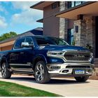 Ram 1500 Limited, lusso e performance al top. Motore V8 5,7 da 400 cv, sospensioni attive e ruote da 22”