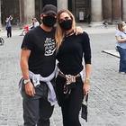 Ilary Blasi passeggia con Totti per Roma: il costo del suo look è da capogiro