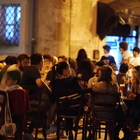 Pesaro Urbino, contagiato va a una cena: 30 in isolamento e 5 positivi