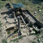 Turchia, scoperte tombe di gladiatori "eroi": morti sull'arena del "Colosseo" dell'Anatolia