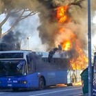 Bus Cotral prende fuoco a Fiumicino: avaria al motore, aperta inchiesta interna