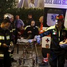 Crolla la scala mobile della metro Repubblica: le foto dei soccorsi