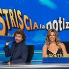 Striscia La Notizia, Vanessa Incontrada e Alessandro Siani lasciano: rivoluzione al tg satirico