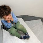 Bimbo di 5 anni violentato a scuola dai compagni: «Gli dicevano "sei la nostra prostituta"»