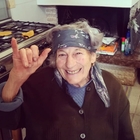 Nonna Giovanna, 88 anni, conquista TikTok: «Ho 124mila nipoti»