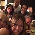 Jennifer Aniston sbarca su Instagram e lo fa con i suoi... Friends
