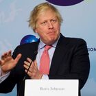 Gran Bretagna: Johnson (a caccia di consensi) allenta la stretta