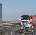 Frontale contro un tir: muore studentessa 25enne Frontale contro un tir: muore studentessa 25enne