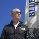 Bezos, viaggio nello spazio: c'è posto per i civili? Sì, anonimo si aggiudica all'asta un posto per 28 milioni di dollari