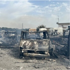 Incendi Roma, inferno di fuoco sull'Aurelia: case evacuate, 35 intossicati. Nella Capitale 120 incendi