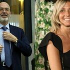 Massimo Segre e Cristina Seymandi, chi è la coppia della Torino bene che ha svelato i tradimenti alla festa di nozze. Lei insultata sui social: «Sei una malafemmina»