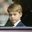 Funerali Regina, la principessa Charlotte in nero col cappello: «La bisnonna sarebbe fiera di lei»